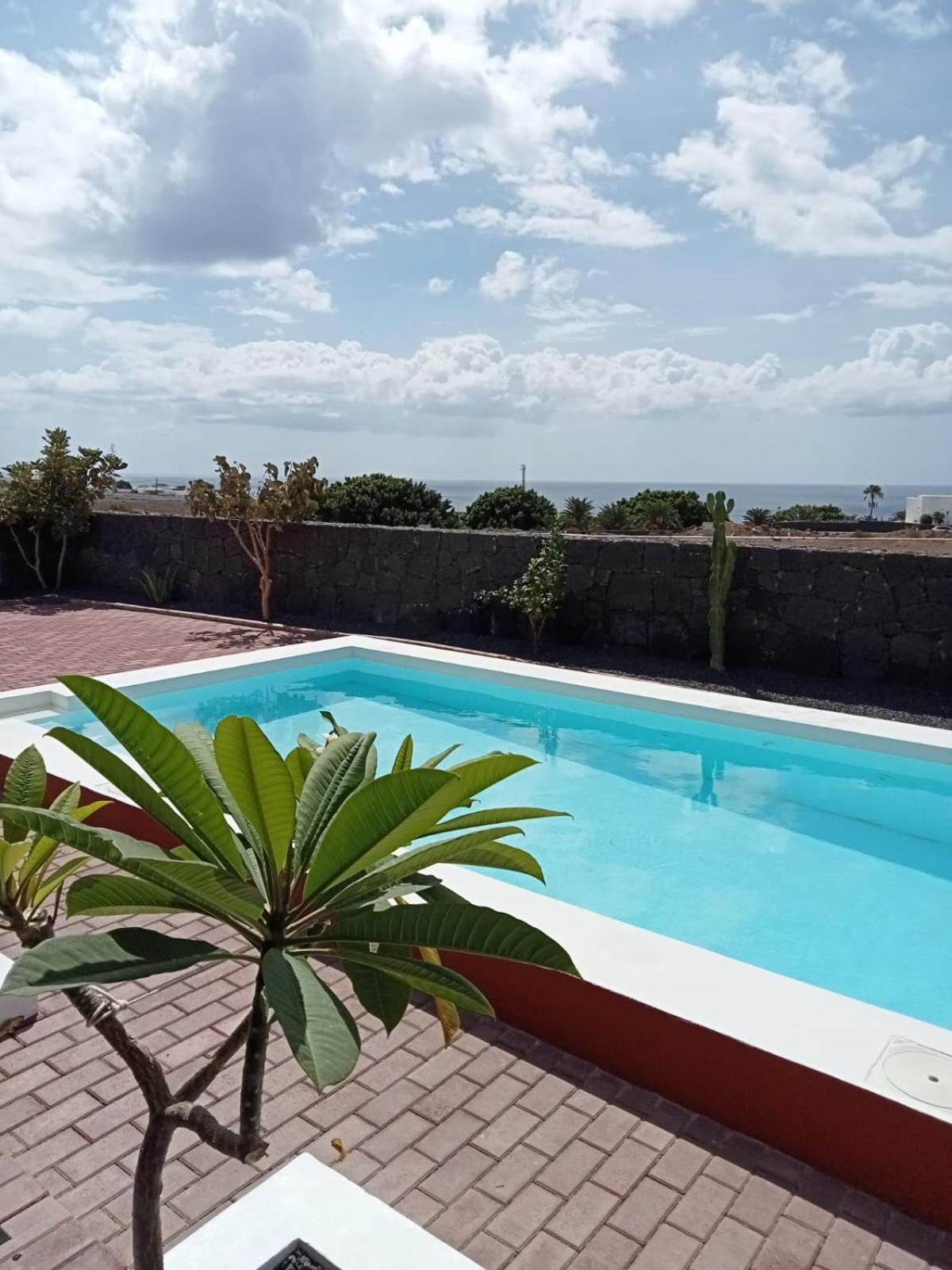 Villa Pol Lanzarote Puerto Calero Exterior photo